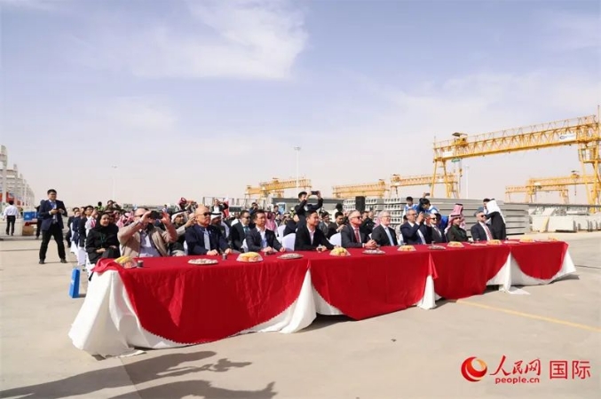 中企建設(shè)裝配式建筑智慧工廠(chǎng)在利雅得正式投產(chǎn)